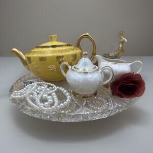 Sudlow’s Berslam | Vintage | Yellow Luster Gold| MCM Teapot | Art Deco Crackle